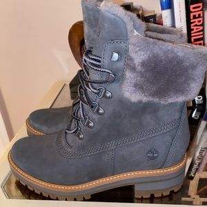 Timberland WOMEN'S COURMAYEUR BOOTS